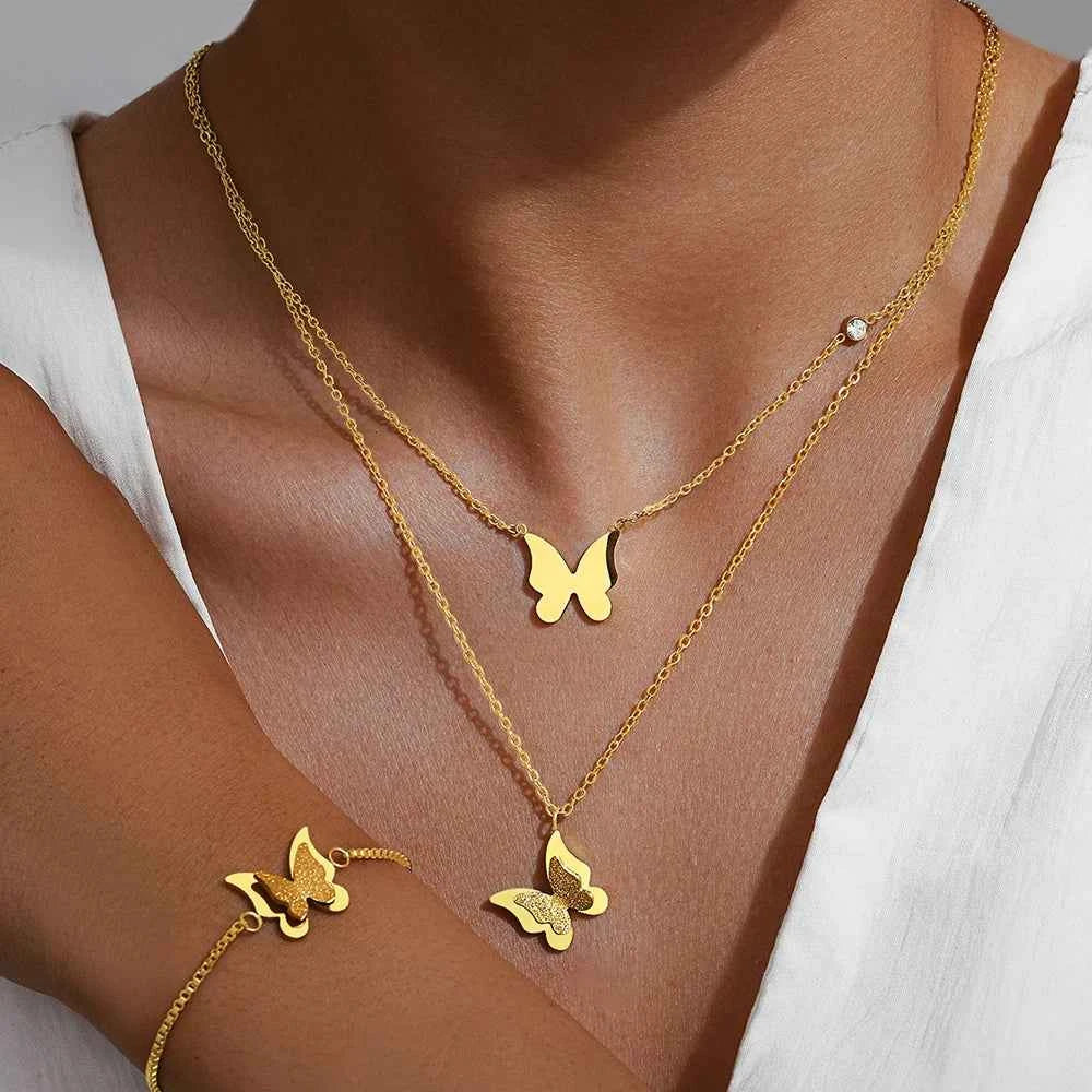 CONJUNTO TRIPLO BORBOLETAS BANHADO EM OURO 18K - CONJ83100