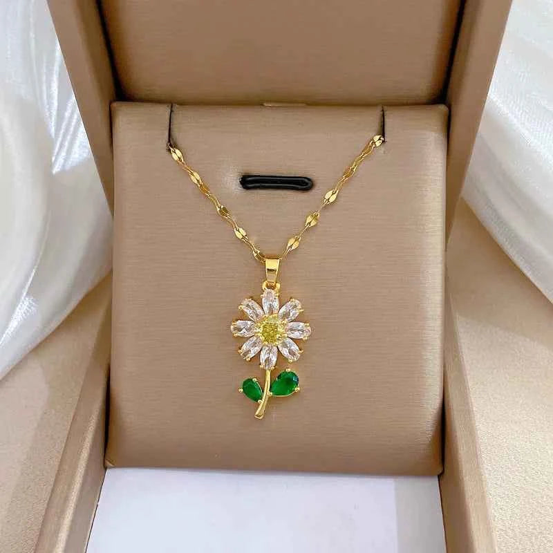 CONJUNTO FLORES BANHADO EM OURO 18K - CONJ8312
