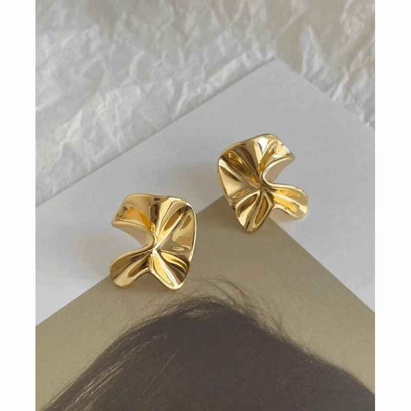 BRINCO LÓTUS BANHADO EM OURO 18K - BRSI330