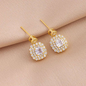 CONJUNTO ZIRCÔNIAS CRAVEJADAS BANHADO EM OURO 18K - CONJ357