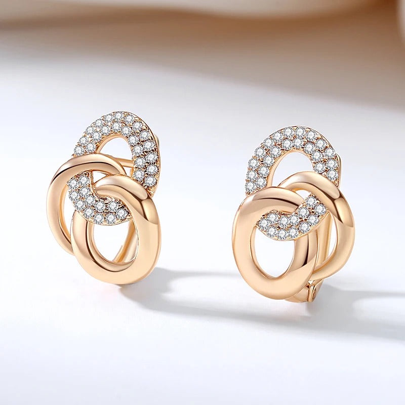 BRINCO ELOS CRAVEJADOS BANHADO EM OURO 18K - BRSI255