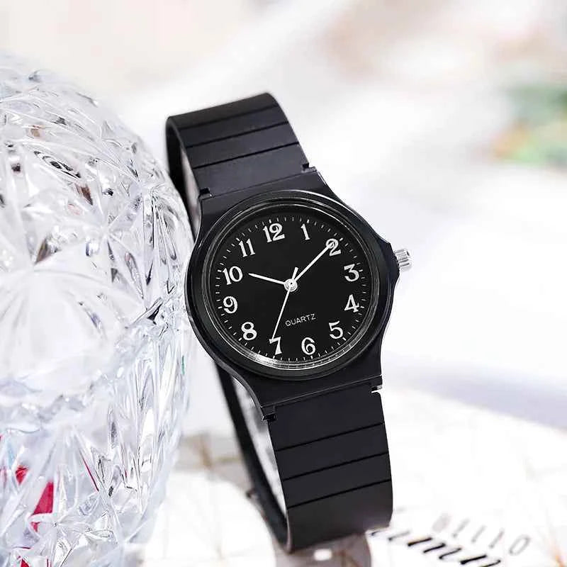 RELÓGIO QUARTZ VINTAGE- XMGSS0125