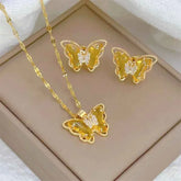 CONJUNTO BORBOLETAS BANHADO EM OURO 18K - CONJ8124