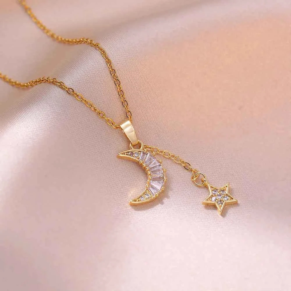 COLAR DUPLA LUA E ESTRELA BANHADO EM OURO 18K - GARGSI1789