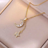 COLAR DUPLA LUA E ESTRELA BANHADO EM OURO 18K - GARGSI1789
