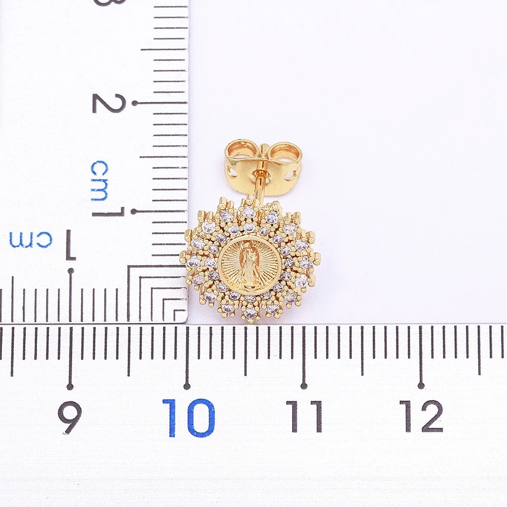 BRINCO NOSSA SENHORA CRAVEJADA BANHADO EM OURO 18K - BRSI242