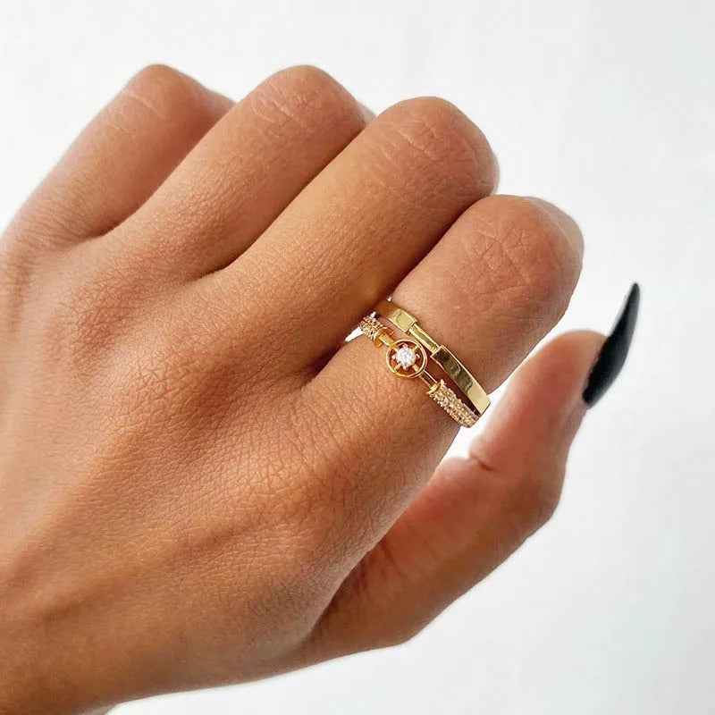 ANEL AJUSTÁVEL ZIRCÔNIAS CRAVEJADO BANHADO EM OURO 18K - AN127