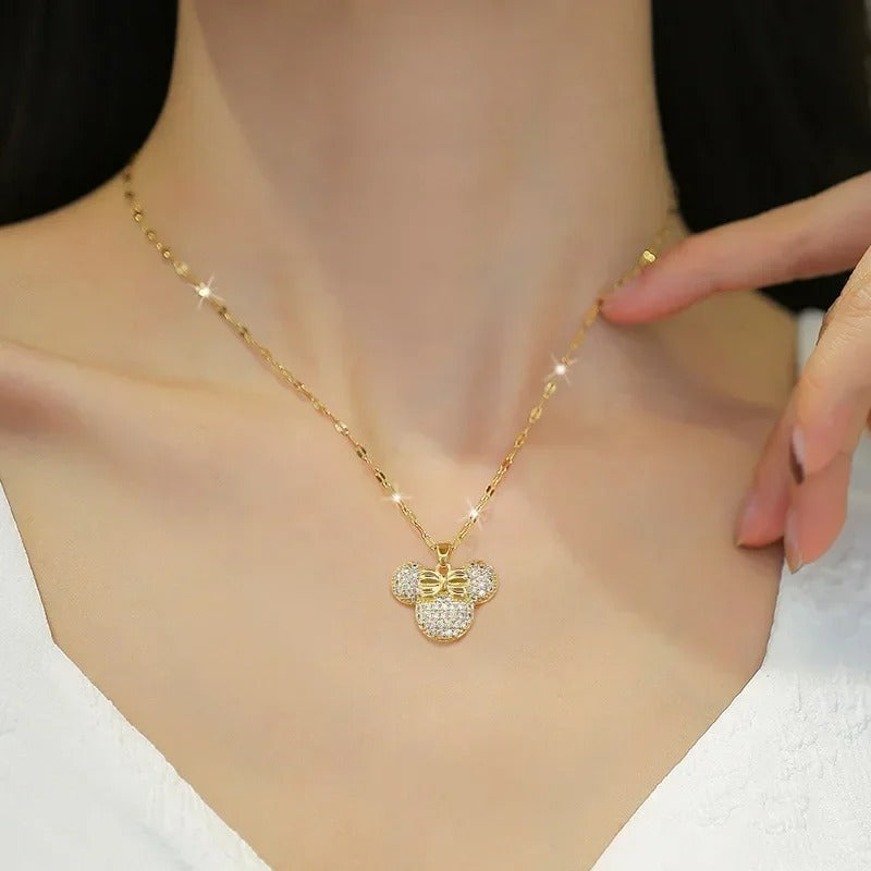 COLAR MICKEY CRAVEJADO BANHADO EM OURO 18K - GARG14
