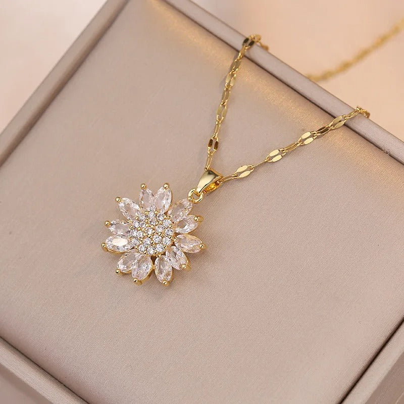 CONJUNTO GIRASSOL CRAVEJADO BANHADO EM OURO 18K - CONJ343