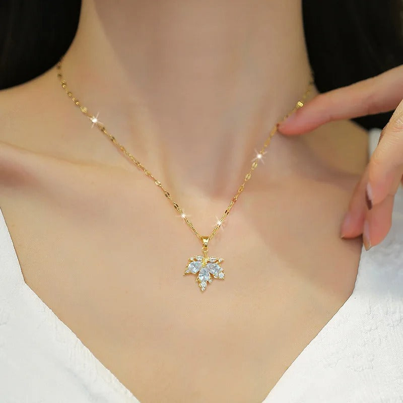 CONJUNTO FOLHA DE BORDO CANADÁ BANHADO EM OURO 18K - CONJ342
