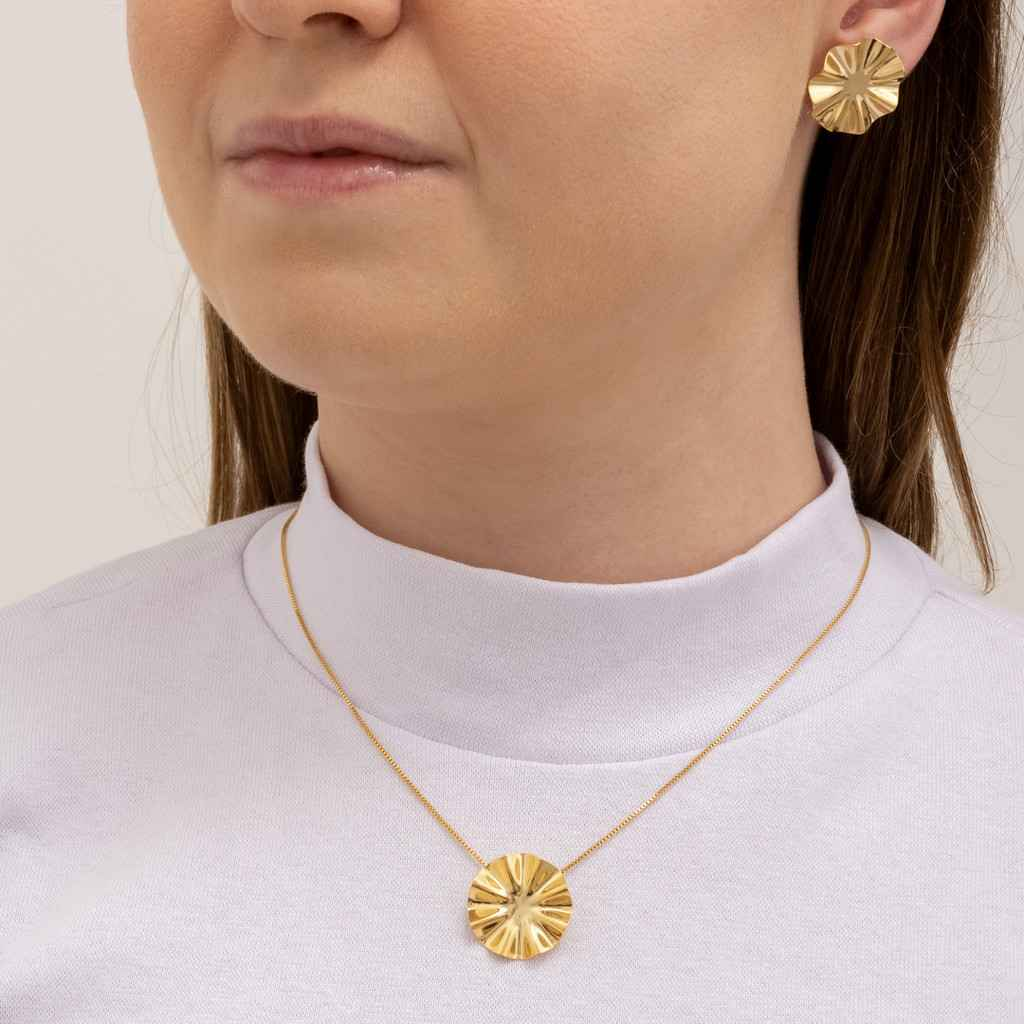 CONJUNTO FLOR BANHADO EM OURO 18K - CONJ803