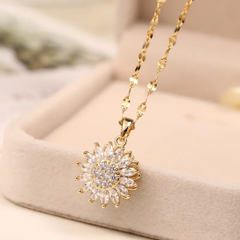 COLAR GIRASSOL GIRATÓRIO BANHADO EM OURO 18K - GARG336