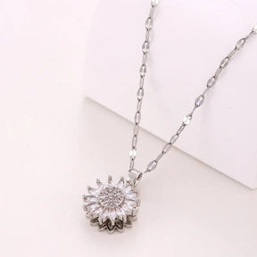 COLAR GIRASSOL GIRATÓRIO BANHADO EM OURO 18K - GARG336