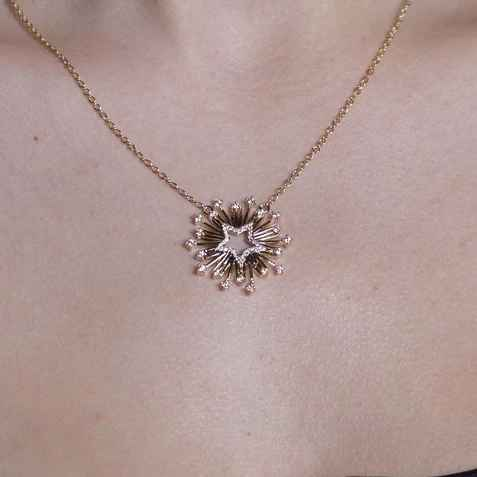 COLAR ESTRELAS BANHADO EM OURO 18K - GARGSI090