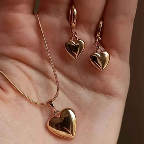 CONJUNTO CORAÇÕES BANHADO EM OURO 18K - CONJ256