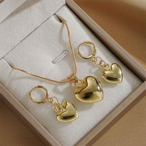 CONJUNTO CORAÇÕES BANHADO EM OURO 18K - CONJ256