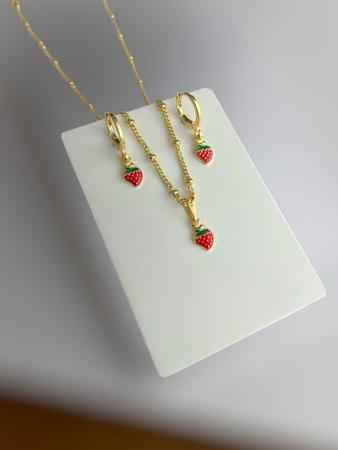 CONJUNTO MORANGUINHO BANHADO EM OURO 18K - CONJ826